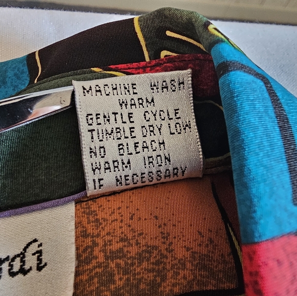 Quirky Colorful Printed Button Down Longsleeve Shirt Women's 6 - Picture 7 of 8